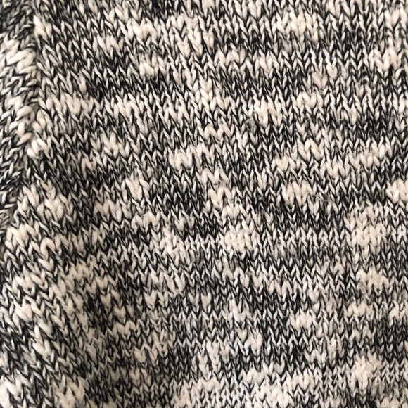 Express Sweater Tunic - Picture 5 of 6